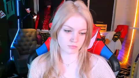 Snapshot of graceglamour chatting on February 13, 11:28 am Grace Glamour online show from February 13, 11:28 am
