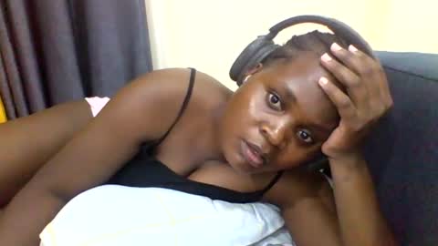 grannylover_ online show from November 5, 7:16 pm