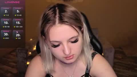 grase_neon online show from February 11, 10:19 am