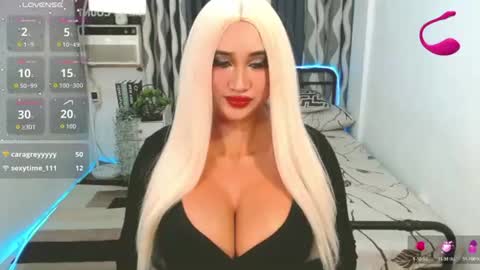 PAULATHEONE online show from July 28, 2:42 am