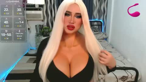 PAULATHEONE online show from June 28, 2:40 am