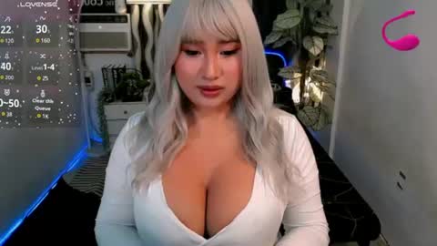PAULATHEONE online show from July 30, 1:06 am