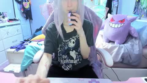 GreenEyedLovexo online show from March 8, 9:51 pm