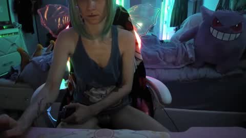 GreenEyedLovexo online show from October 4, 5:49 am