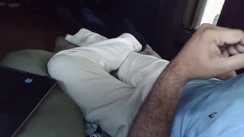 Grey Stud online show from October 22, 5:32 am