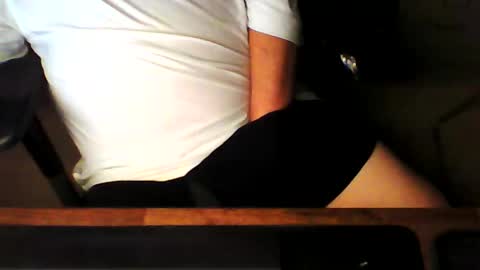 Snapshot of greyghost04 chatting on December 21, 2:25 pm greyghost04 online show from December 21, 2:25 pm