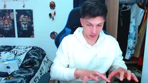 griego01 online show from January 22, 6:41 pm