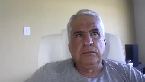 grisa01 online show from February 18, 12:16 pm