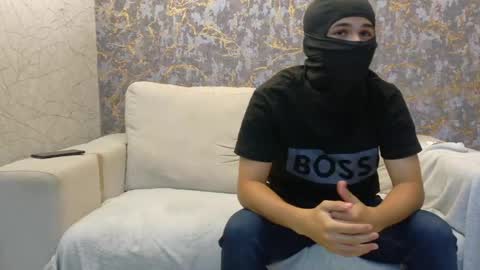 groupbisex online show from May 6, 12:27 am