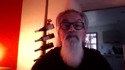 Snapshot of grybear60 chatting on January 6, 3:40 pm Grybear online show from January 6, 3:40 pm