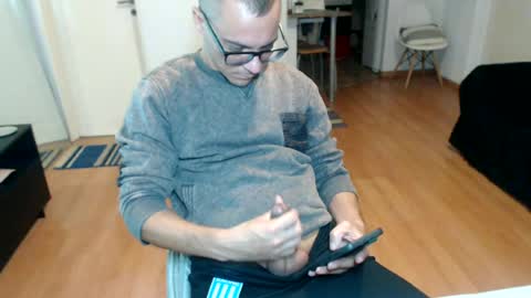 guachin_new online show from July 4, 10:24 pm