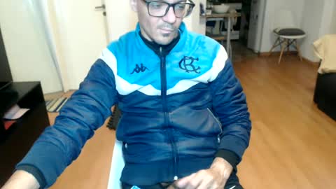guachin_new online show from June 22, 4:31 am