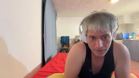 guardiannif_ online show from January 17, 12:31 am