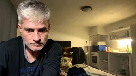 guardiannif_ online show from March 2, 3:45 am