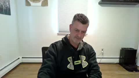 gudguy2025 online show from December 4, 3:22 pm