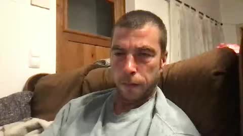 GugaBalls online show from May 16, 8:51 pm