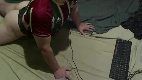 gugaboy2 online show from February 10, 7:22 am