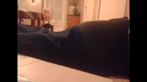 guizmeau72 online show from March 9, 8:31 pm