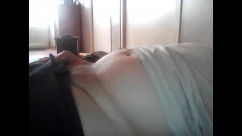 guizmeau72 online show from October 8, 12:44 pm