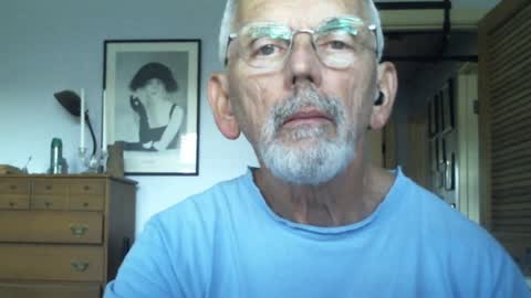 Roy online show from December 21, 2:25 pm