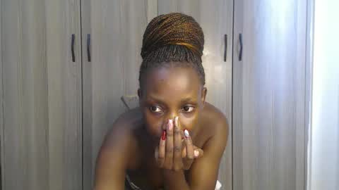 Miss Incredible online show from March 13, 10:51 am