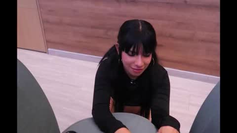 gummyluv online show from March 2, 7:15 am