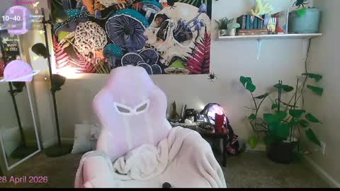 Kylie online show from April 29, 12:15 am