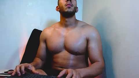 holl latino online show from June 14, 5:20 am