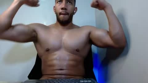 holl latino online show from June 11, 1:38 am
