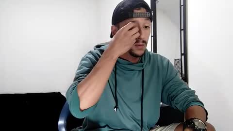 karim online show from January 20, 5:26 am