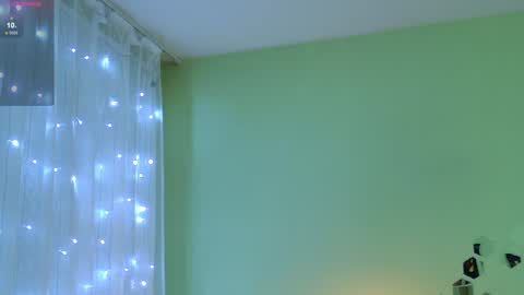 Sweety Kitty online show from December 24, 5:55 pm