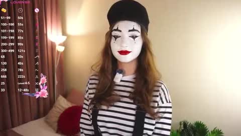 Molly online show from July 24, 5:54 pm