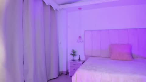 gyal_8_ online show from March 15, 3:33 am