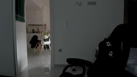 Oliver online show from March 11, 4:21 pm