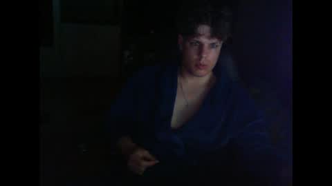 gymguy0505 online show from March 12, 9:18 pm