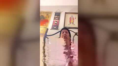 gymrat1123 online show from February 11, 5:44 am