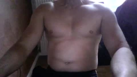 gymxxx_ online show from May 16, 4:38 pm