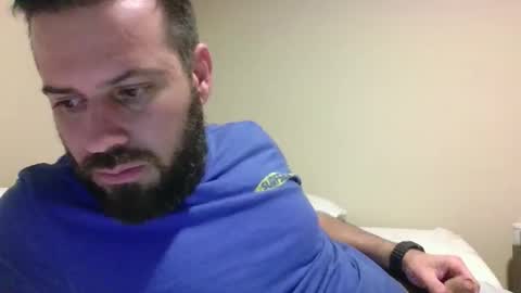 Snapshot of gzimport01 chatting on October 18, 5:22 am gzimport01 online show from October 18, 5:22 am