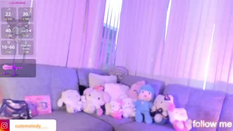 Hello Kitty online show from April 24, 12:51 pm