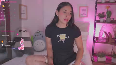 Hade online show from January 14, 7:00 pm