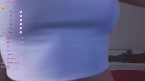 Snapshot of hadleynichols chatting on March 9, 3:05 pm Hi Im Rebecca Glad to see you in my room PVT is open online show from March 9, 3:05 pm