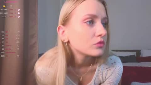 Snapshot of hadleynichols chatting on March 10, 1:00 pm Hi Im Rebecca Glad to see you in my room PVT is open online show from March 10, 1:00 pm