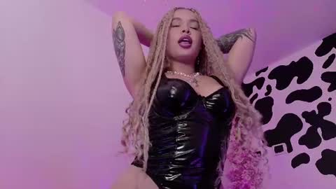 Haely online show from July 9, 2:32 pm