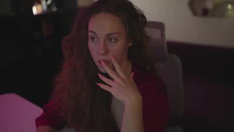 hahayessihaveone online show from September 8, 7:57 pm