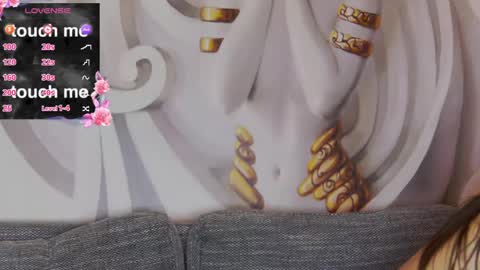 HaileyPeach online show from April 28, 2:27 am