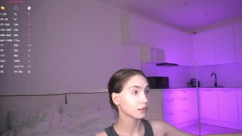 Hailey online show from July 17, 11:17 pm