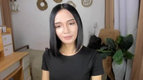Haily online show from April 25, 1:35 pm