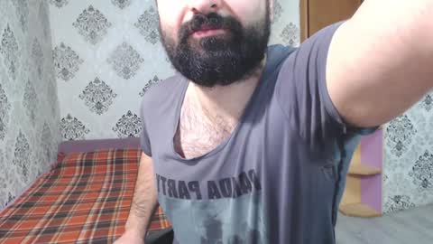 Snapshot of hairy_tyler666 chatting on January 29, 9:23 am Hairy Tyler online show from January 29, 9:23 am