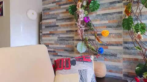 Snapshot of hairyandsexysalma chatting on September 20, 5:16 pm SALMA  online show from September 20, 5:16 pm