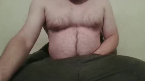 hairychest222141 online show from November 16, 8:33 pm